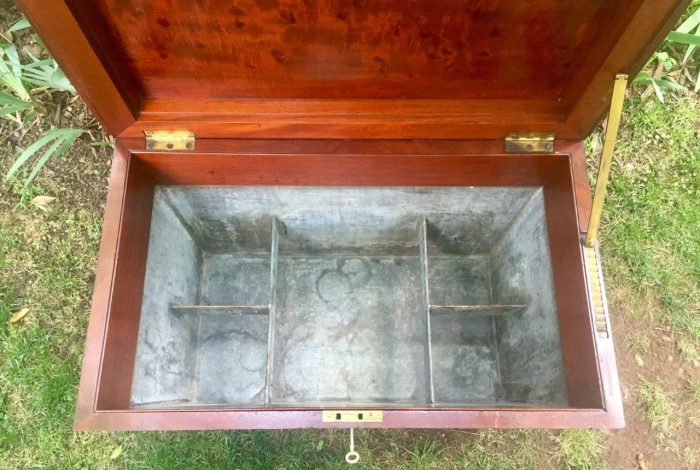 Regency mahogany cellarette / wine cooler with fitted liner - Image 4