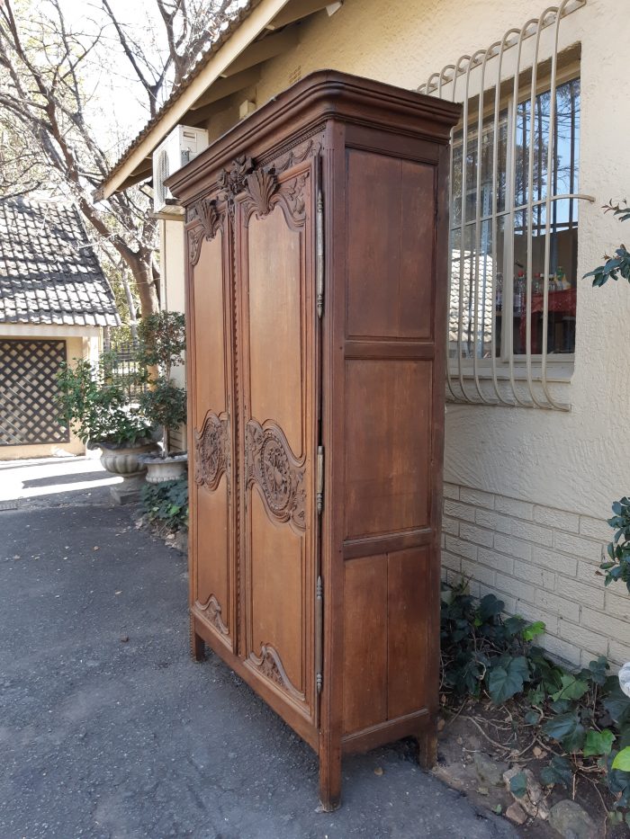 A French Provincial styled Ornately carved Armoire - Image 7
