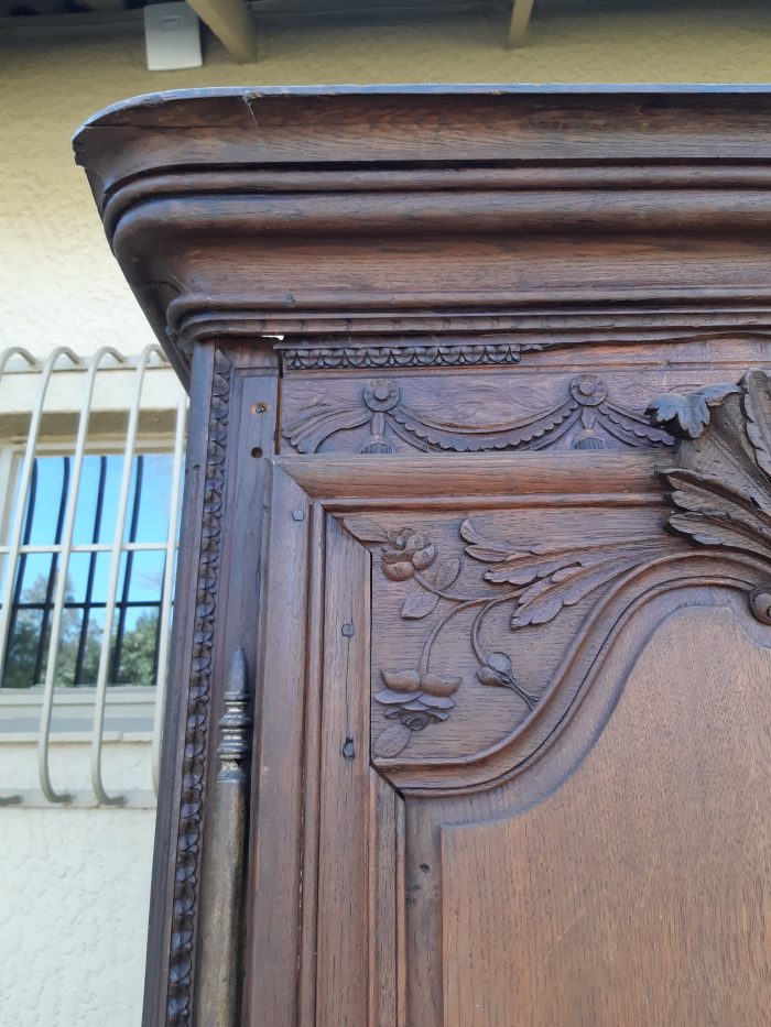 A French Provincial styled Ornately carved Armoire - Image 10