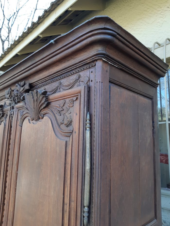 A French Provincial styled Ornately carved Armoire - Image 12