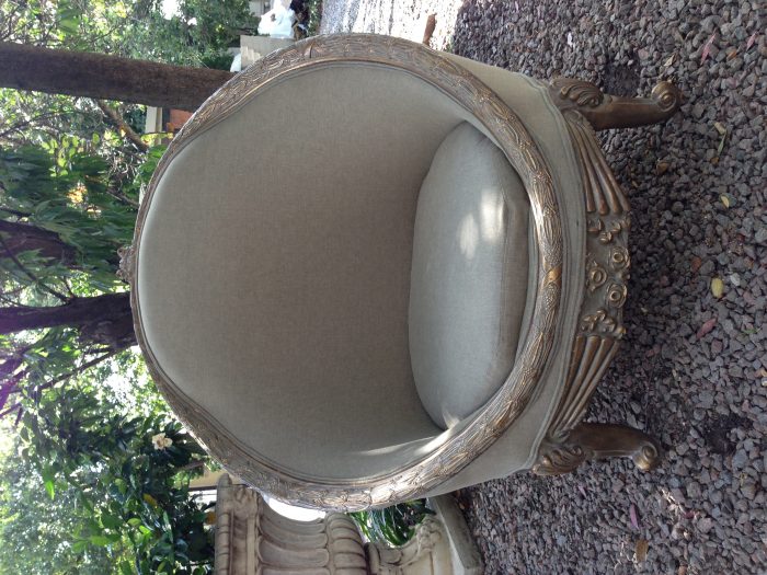 A Pair of French Empire Style Carved and Gilded Arm / Tub / Bergere Chairs Upholstered in an Imported Khaki Linen - Image 8