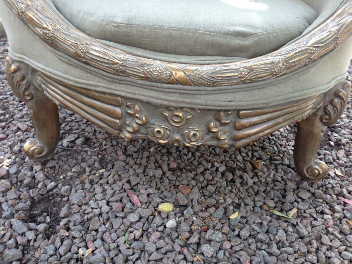 A Pair of French Empire Style Carved and Gilded Arm / Tub / Bergere Chairs Upholstered in an Imported Khaki Linen - Image 10