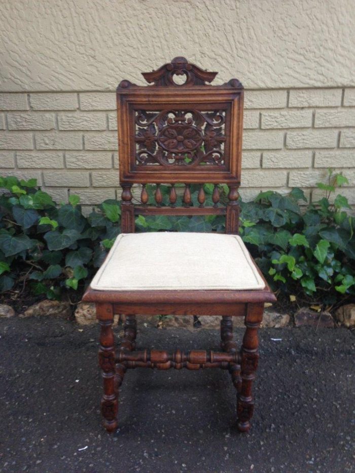 Set of 6 French antique carved chairs - Image 5