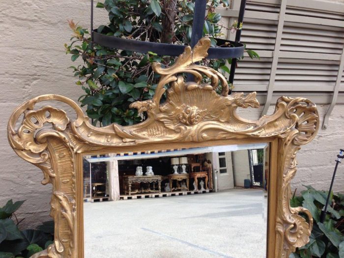 A Gilt Rococo-Style Frame With Bevelled Mirror Plate - Image 3