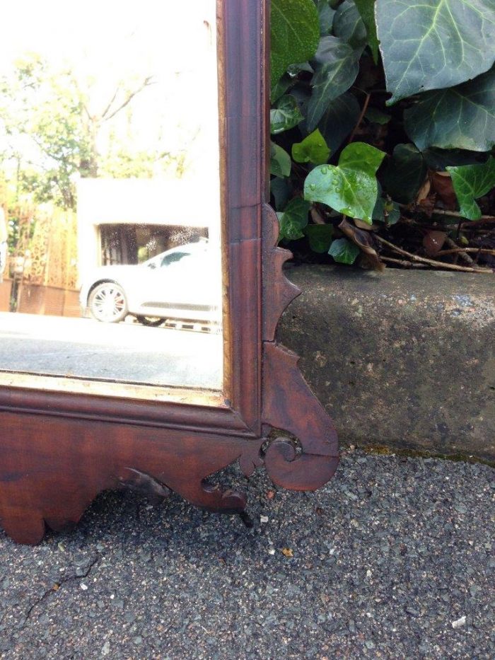 A Georgian mahogany mirror with an eagle - Image 5