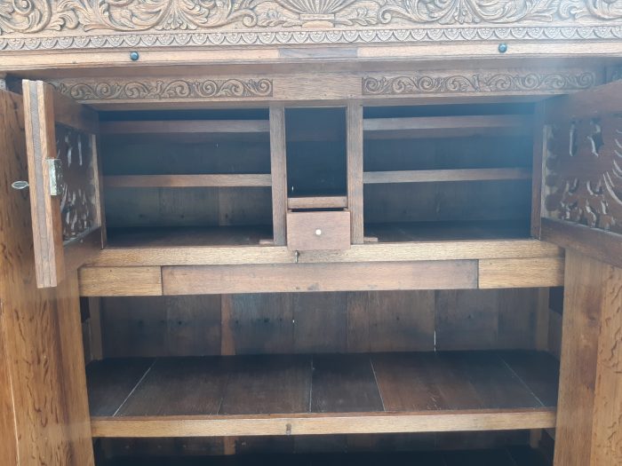 An Early 19th Century Renaissance Ornately Carved Oak Kussenkast On Bun Feet (Useful for TV or storing Bedroom Pillows, Duvets, Towels etc)  ND - Image 12