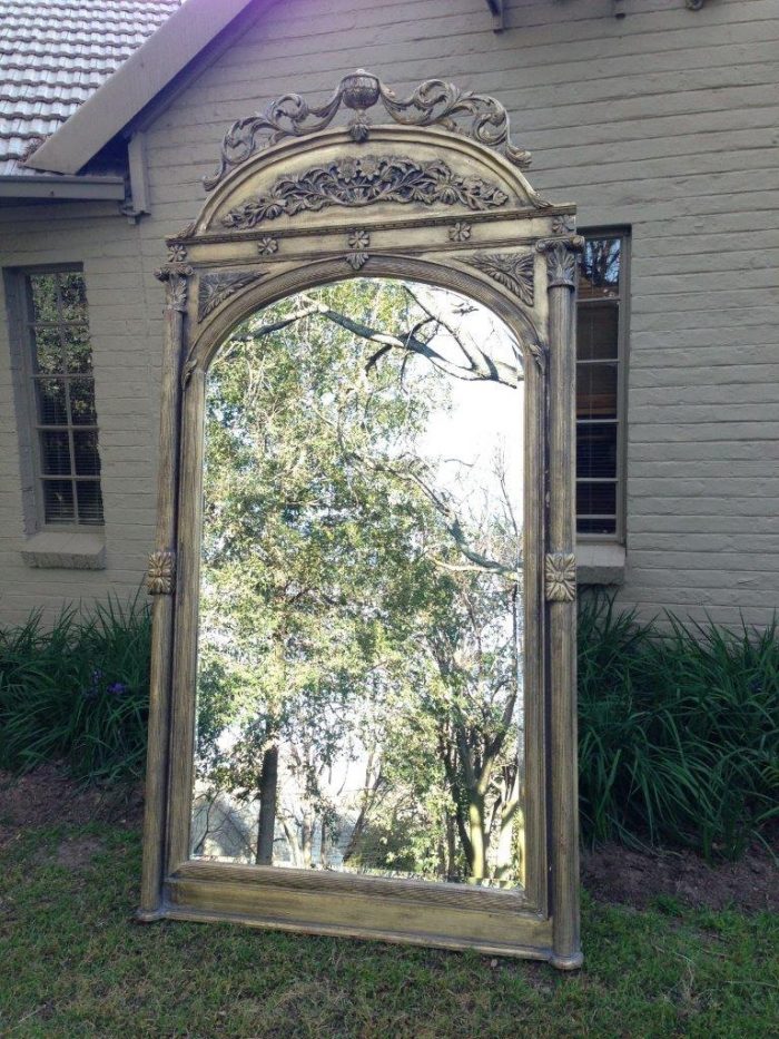 An Ornate Carved & Bevelled Mirror - Image 4