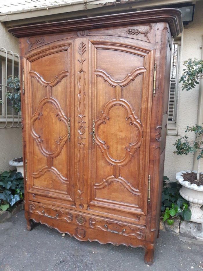 French Oak Port Armoire from La Rochelle France - Circa Early 19th century  - Image 3