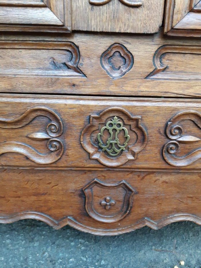 French Oak Port Armoire from La Rochelle France - Circa Early 19th century  - Image 7