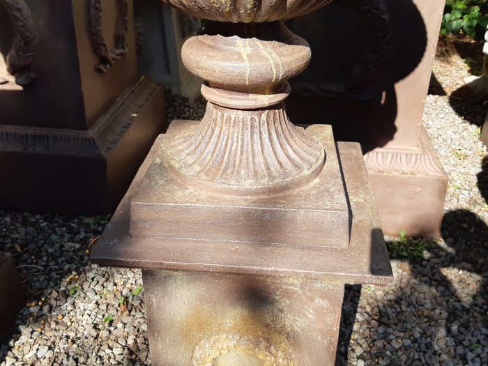 antiques-furniture