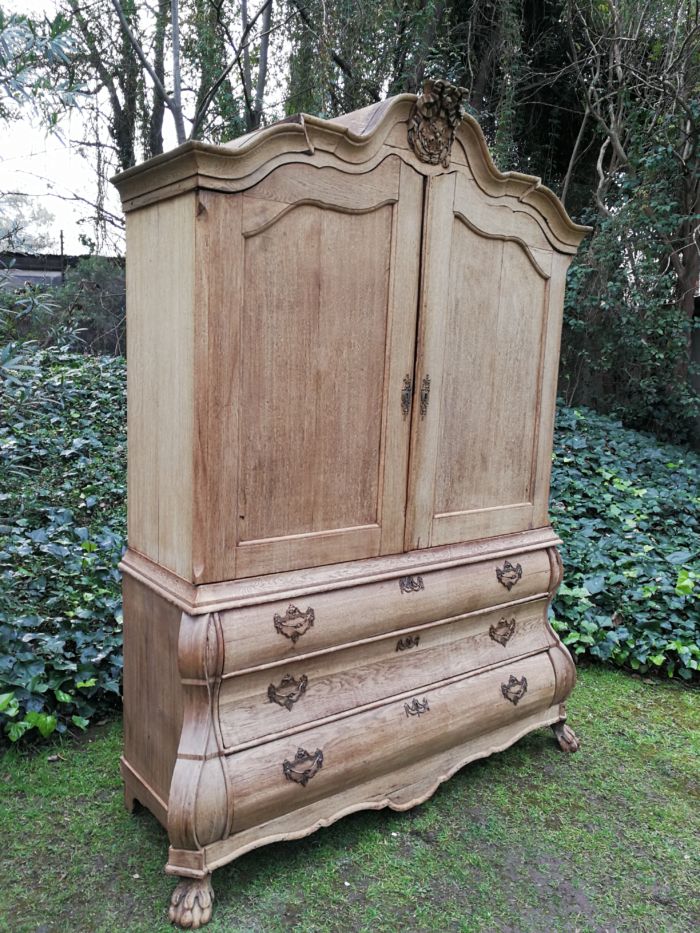 A19th Century Dutch Bleached / Natural Wood Finish Oak Bombe Cabinet/Armoire - Image 3
