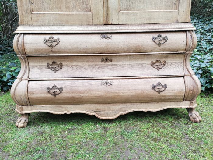 A19th Century Dutch Bleached / Natural Wood Finish Oak Bombe Cabinet/Armoire - Image 5
