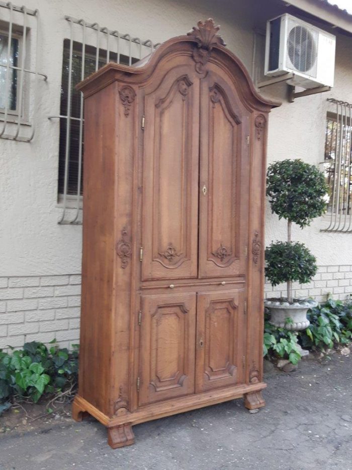 antiques-furniture