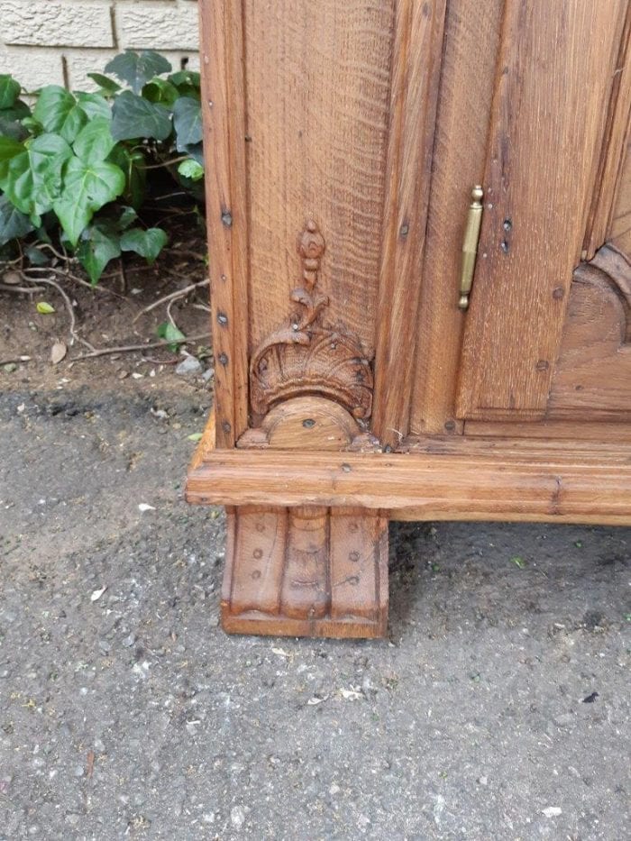antiques-furniture
