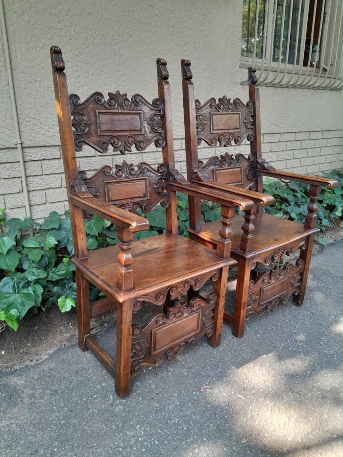 A Pair of Antique 18th / 19th Century Walnut Ornately Carved King / Throne - Image 3