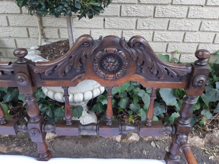 antiques-furniture