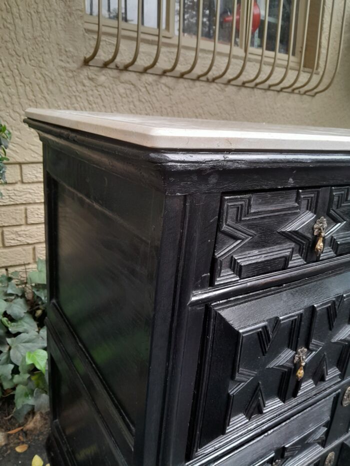 An Antique Early 18th Century Oak Chest of Drawers with Original Hardware in a Contemporary Finish with a Marble Top - Image 10