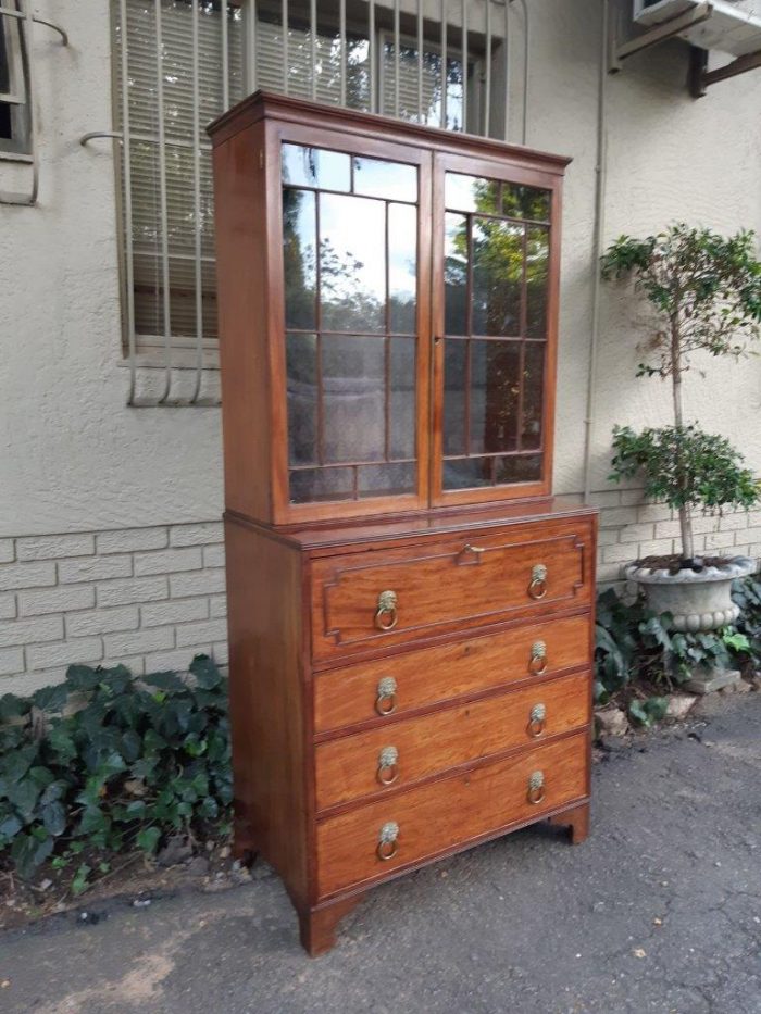 A George III Plum-Pudding Mahogany Secretaire - Image 3