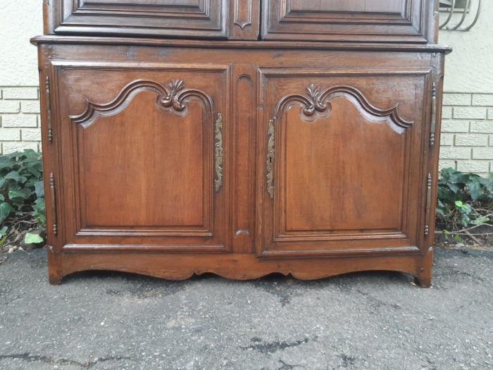 18th Century Extremely Tall Carved French Oak Armoire (Almost 3 meters High) - Image 7