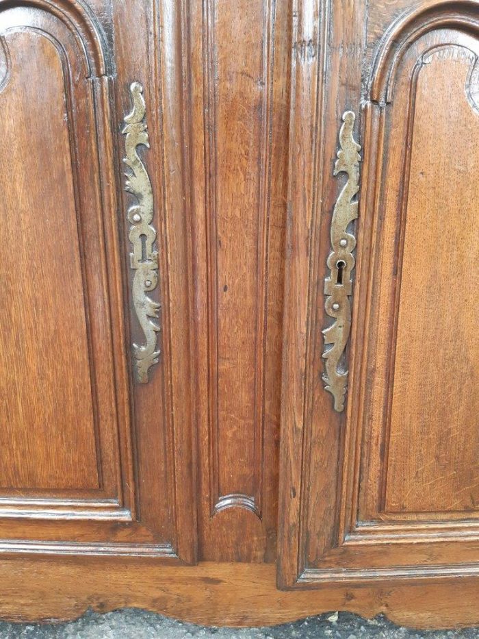 18th Century Extremely Tall Carved French Oak Armoire (Almost 3 meters High) - Image 10