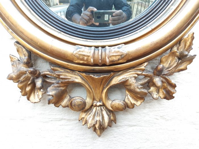 19th Century gilt-painted wooden convex mirror with dragon - Image 6