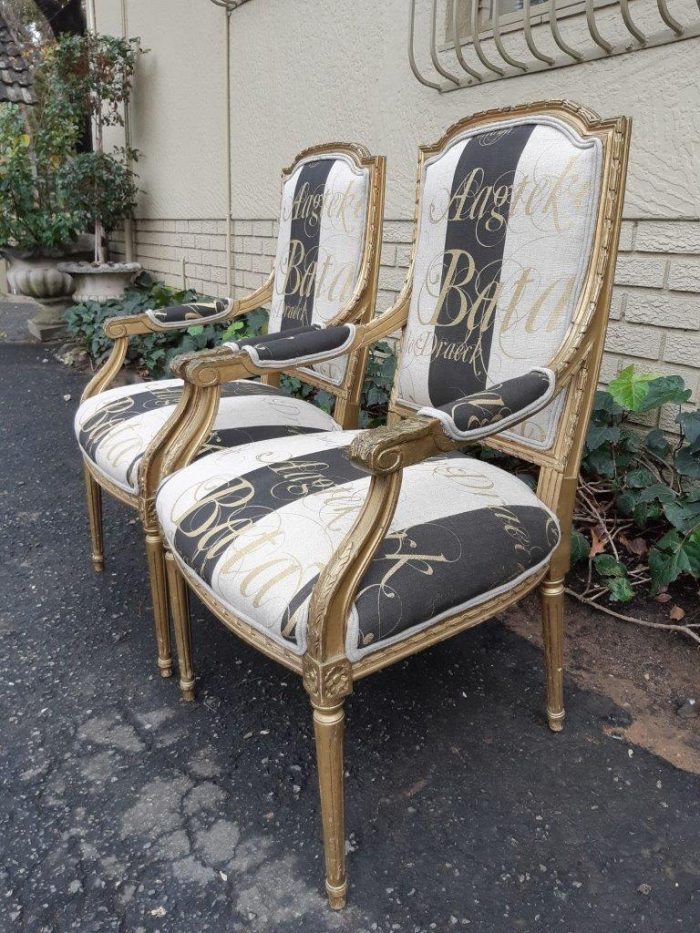 A Fine Pair of Antique / Vintage French Style Gilded Armchairs Upholstered in a Hand-painted Fabric - Image 6