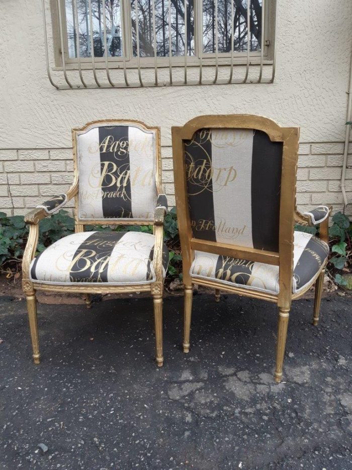 A Fine Pair of Antique / Vintage French Style Gilded Armchairs Upholstered in a Hand-painted Fabric - Image 8