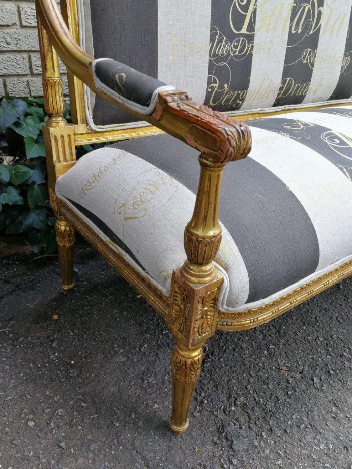 A 20th Century French Style Ornate Hand-Carved and Gilded Settee / Sofa Upholstered in a Custom-made Imported Fabric for The Crown Collection - Image 8