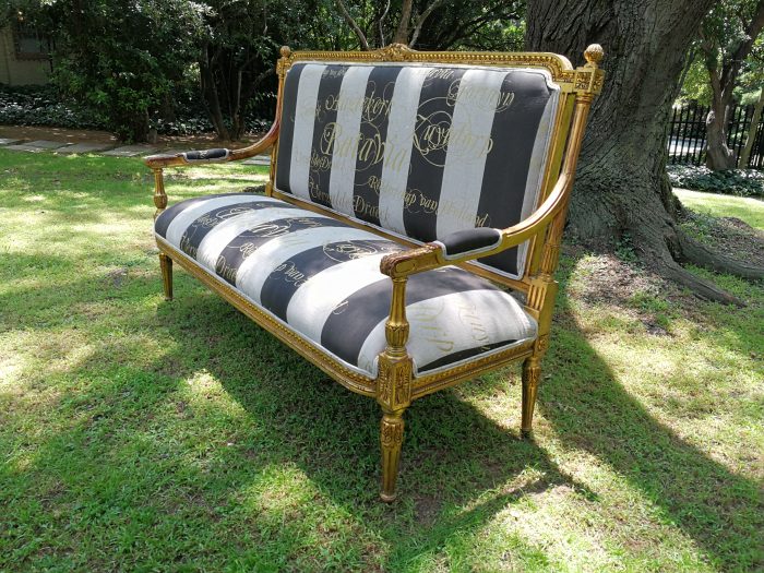 A 20th Century French Style Ornate Hand-Carved and Gilded Settee / Sofa Upholstered in a Custom-made Imported Fabric for The Crown Collection - Image 12