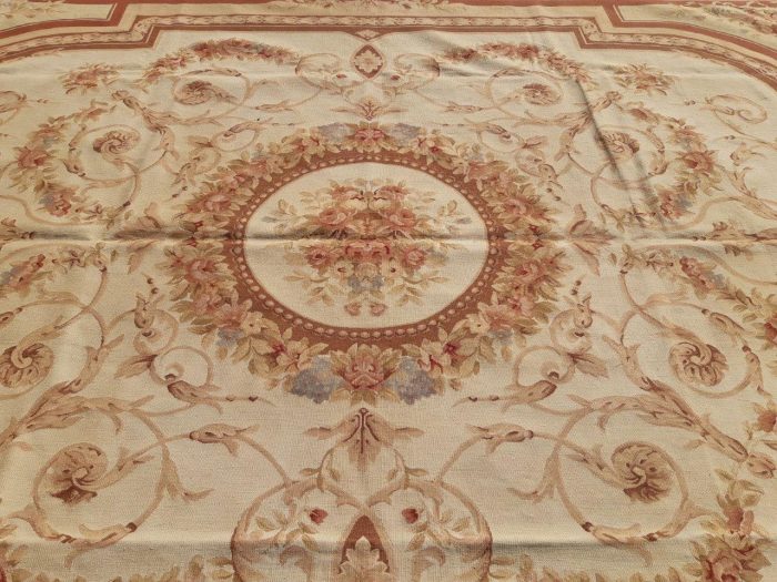 A Hand Knotted Aubusson Carpet - Image 7