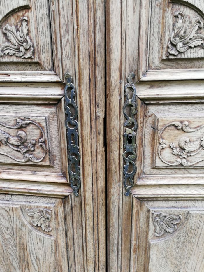 A 19th Century French Oak Armoire In A Bleached / Natural Wood Finish - Image 3
