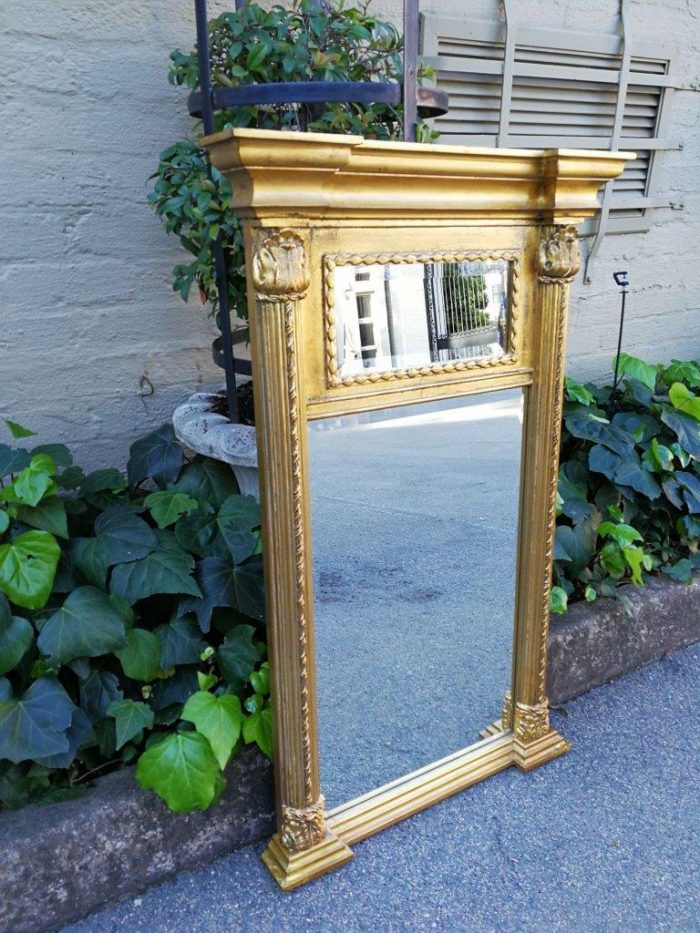 A George III Giltwood Mirror - Image 4