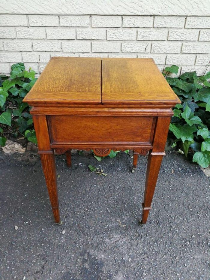 English Oak Foldout Working Table - ND - Image 5