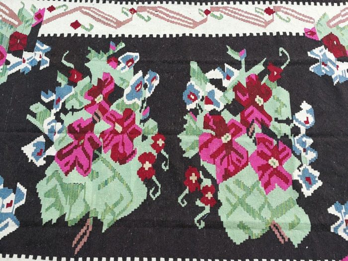 A Hand Woven Kelim (Karabakh) Carpet - Image 6