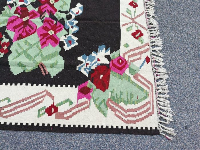 A Hand Woven Kelim (Karabakh) Carpet - Image 7