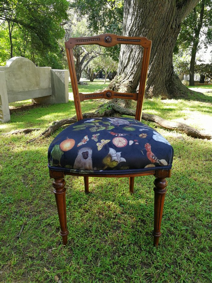 A Set Of Four (4) 4 Victorian Walnut Framed Dining Chairs - Image 6
