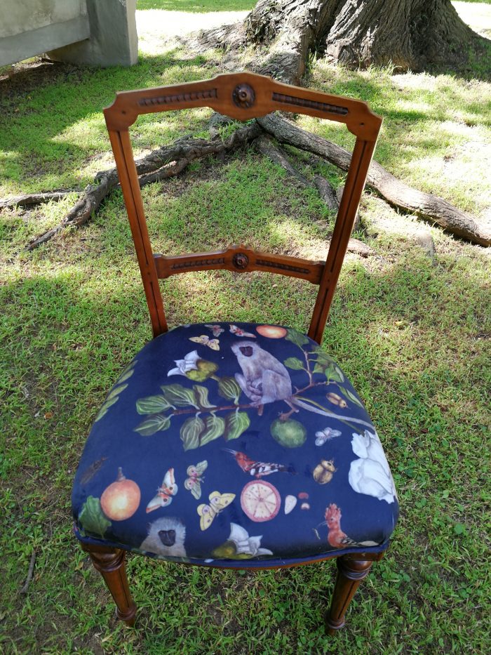 A Set Of Four (4) 4 Victorian Walnut Framed Dining Chairs - Image 7