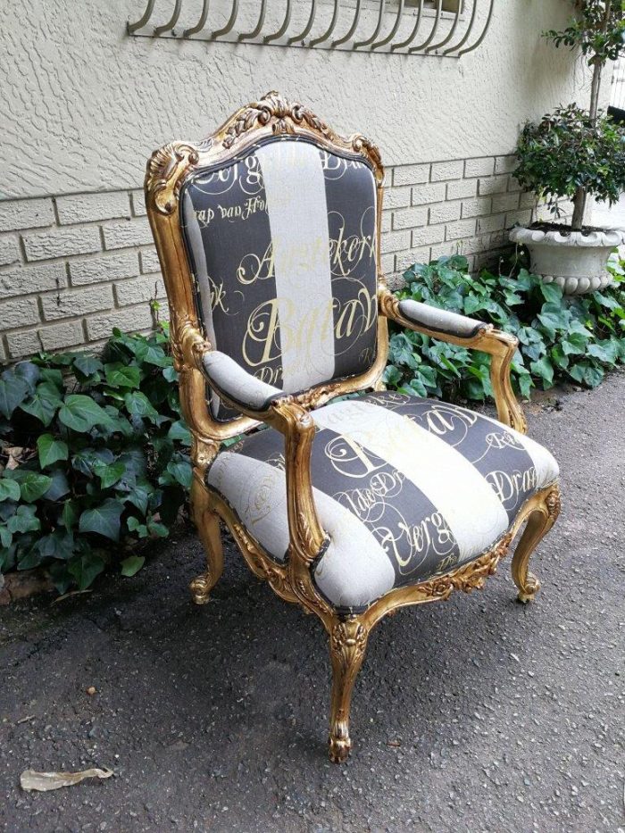 A Fine Pair Of Large Early 20th Century Carved Mahogany Armchairs - Image 7