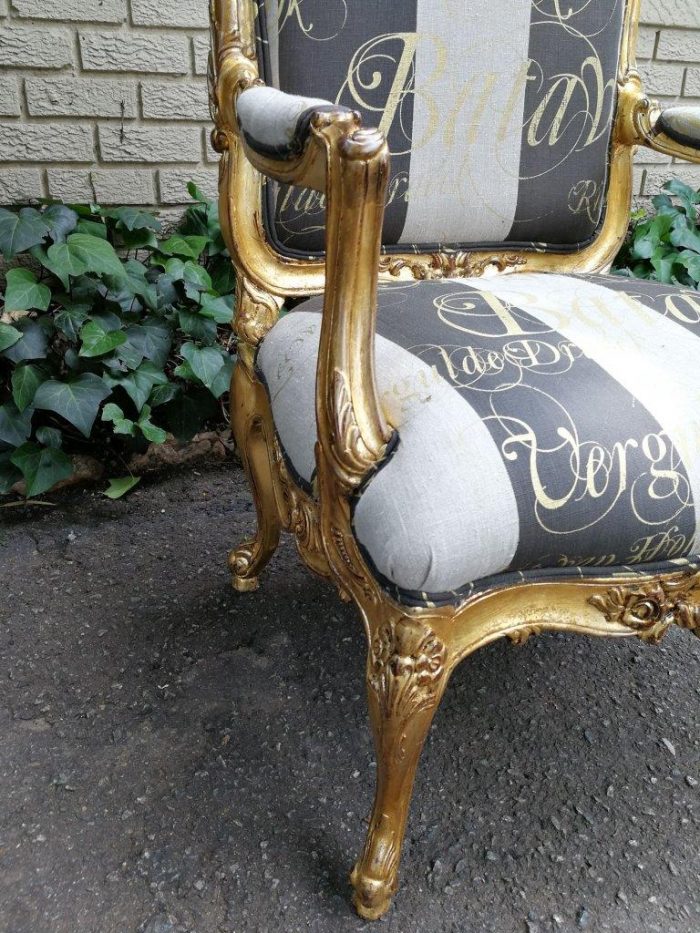 A Fine Pair Of Large Early 20th Century Carved Mahogany Armchairs - Image 8