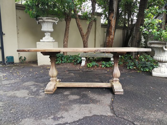 French Provincial Bleached / Natural Oak Refectory table/ Dining Table (8-Seater) - Image 2