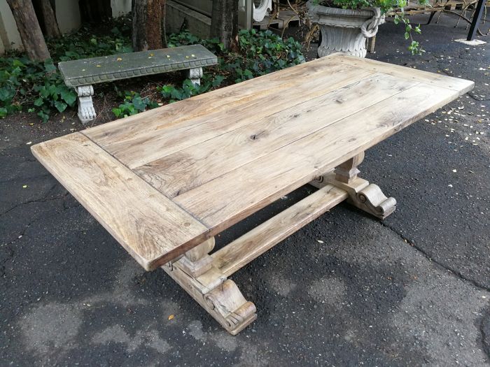 French Provincial Bleached / Natural Oak Refectory table/ Dining Table (8-Seater) - Image 4