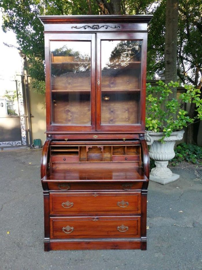 Victorian Mahogany Cylinder Top Secretaire Bookcase - Image 5