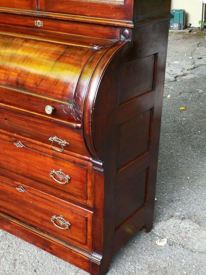 Victorian Mahogany Cylinder Top Secretaire Bookcase - Image 9