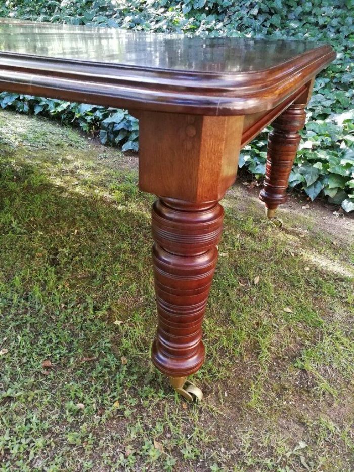 Victorian Mahogany Dining Table (10–12-Seater) - Image 6