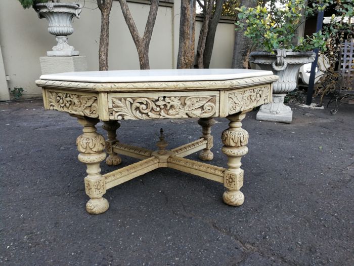 19th Century carved oak octagonal table with five drawers on bun feet - Image 2