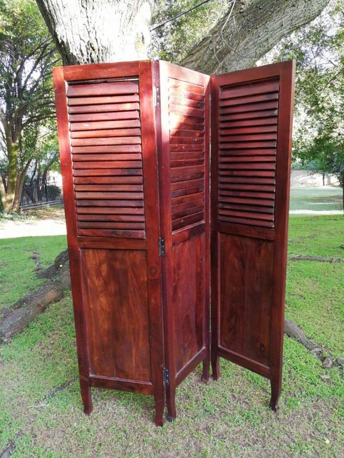 A 20th century Mahogany three-panel folding floor screen