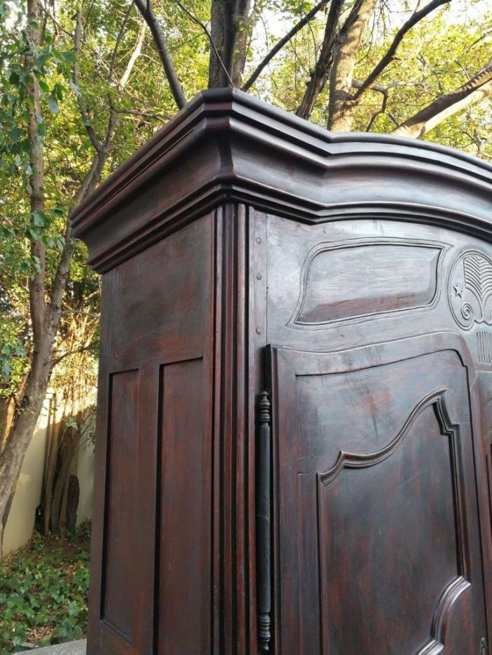 An 18th Century/early 19th Century French Walnut Dauphinoise armoire from the North of Lyon which has both Louis XV and Louis XVI elements - Image 6