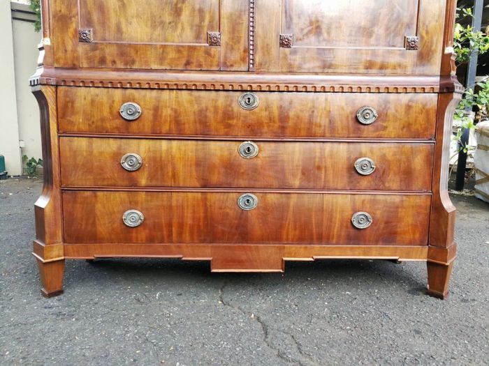 A Dutch Louis XVI Period Mahogany Armoire, Circa 1790 - Image 8