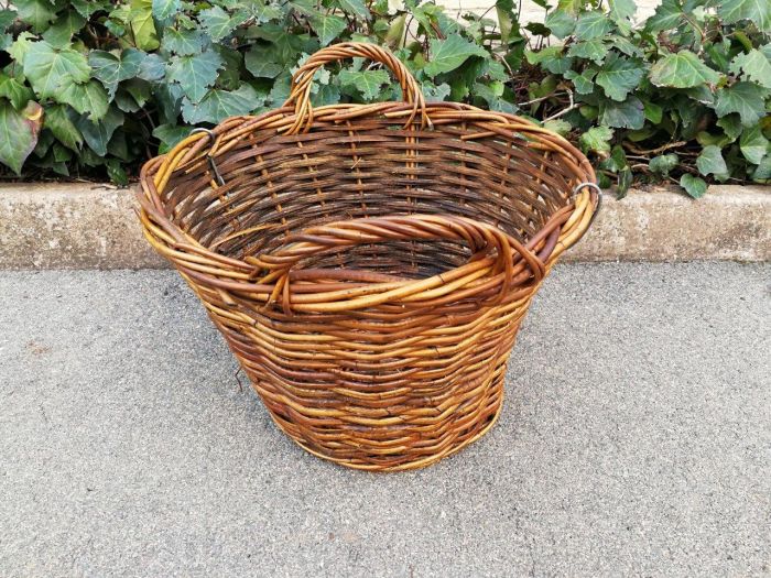 Vintage Cape Grape Harvest Baskets From A Wine Farm Circa 1900s - Image 3
