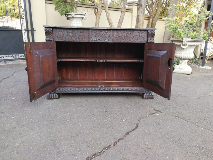 An Antique 19th Century Gothic Revival Carved Oak Drinks Table / Server with Cream Marble - Image 8